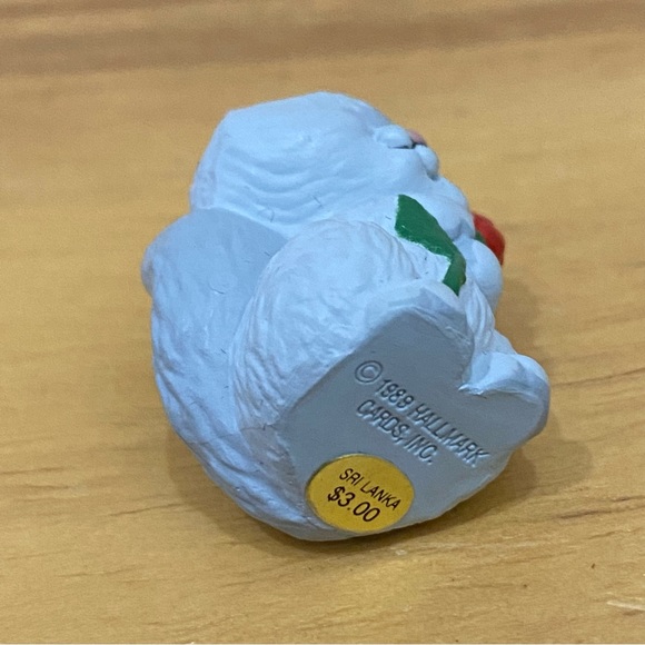 Vintage 1989 Hallmark Bluish Plastic Cat Holding Rose Flower Mini Figurine - Picture 6 of 9